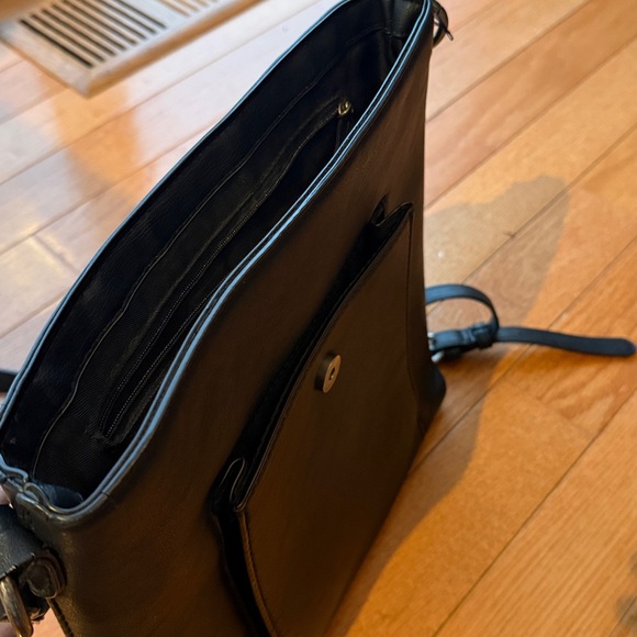 Universal Thread Backpack - Picture 6 of 8